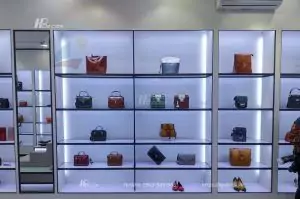 Thumbnail of http://Thiet-ke-shop-tui-xach-elly-7