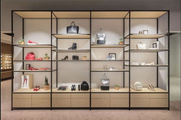 Tu Trung Bay Tui Xach 1