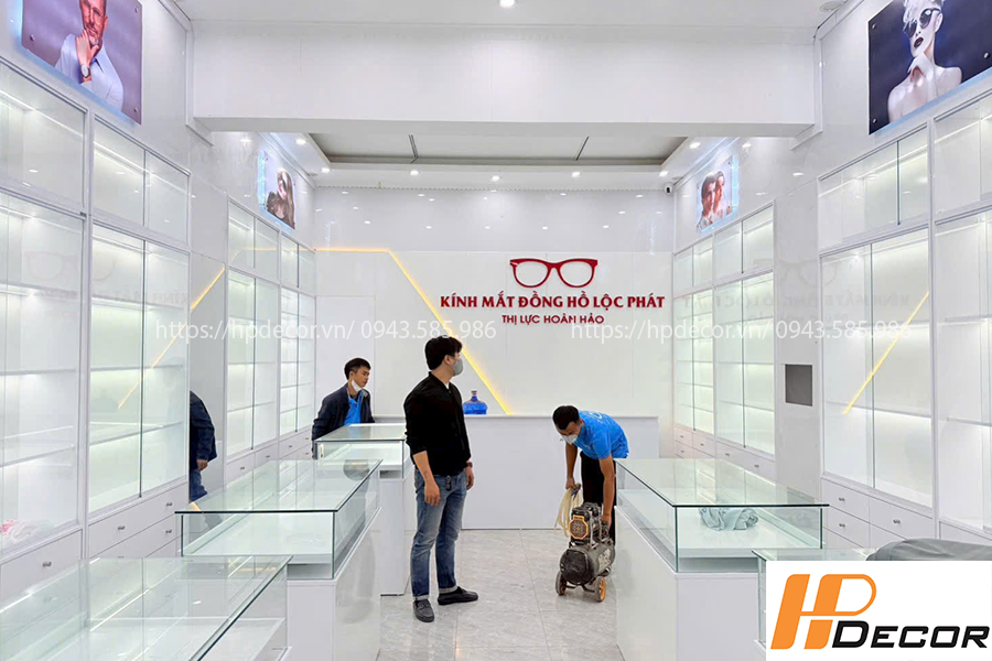 Thi công shop trưng bày kính mắt thời trang đẹp Thi Cong Shop Kinh Mat Dep 2