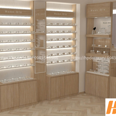 Thi Cong Cua Hang Kinh Mat 2